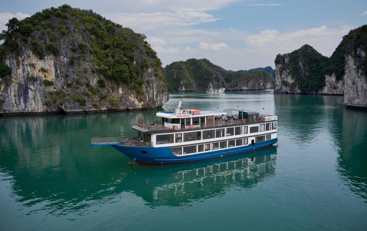 Готель La Pandora Boutique Cruises Халонг Екстер'єр фото